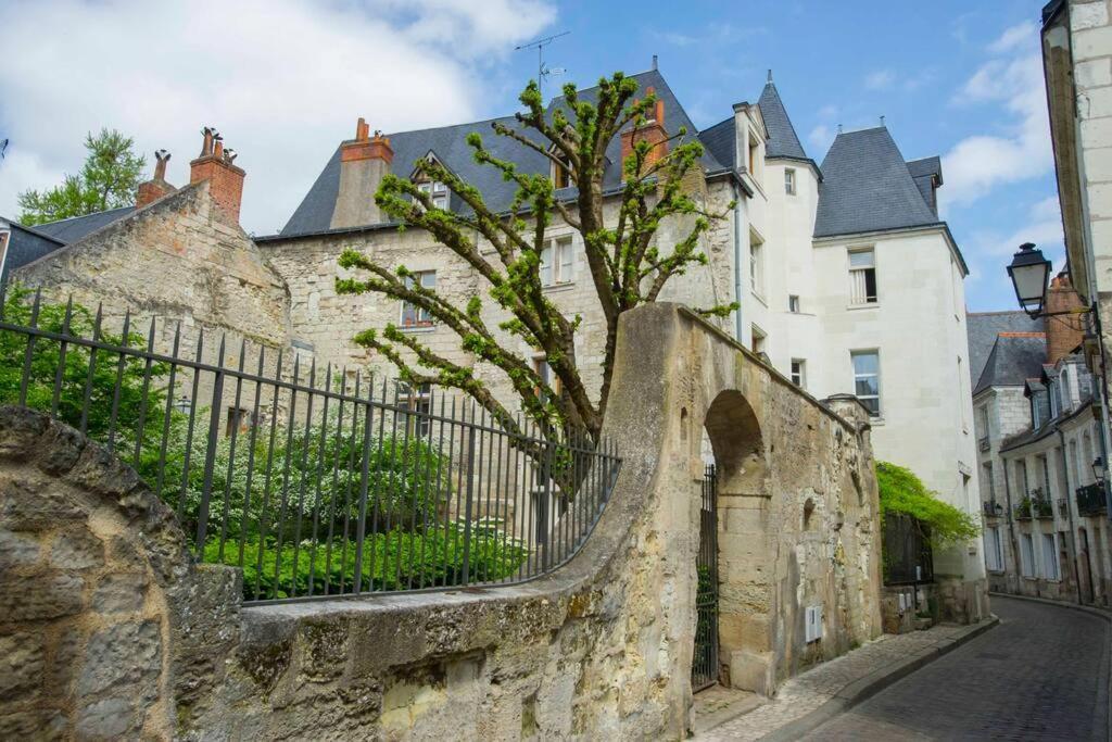 Appartement De Caractere Au Coeur Du Vieux Tours Exteriör bild